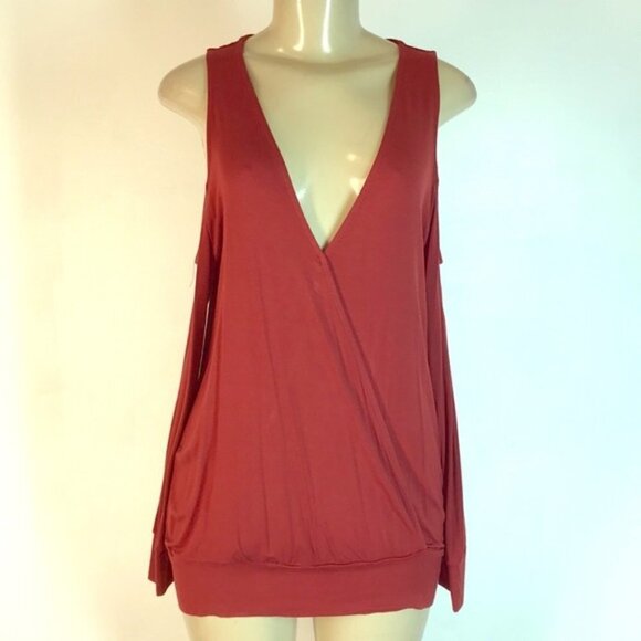 Bobi Los Angeles Cold Shoulder Top Dark Red - Picture 1 of 9